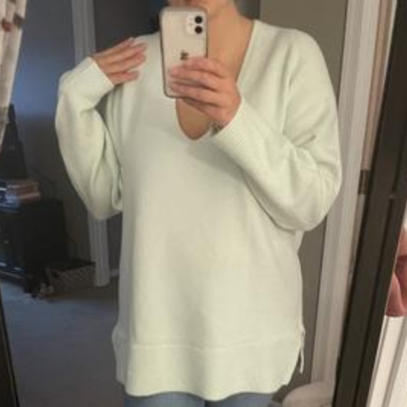 NWT Jcrew Stretch Vneck Tunic Sweater - Picture 6 of 6